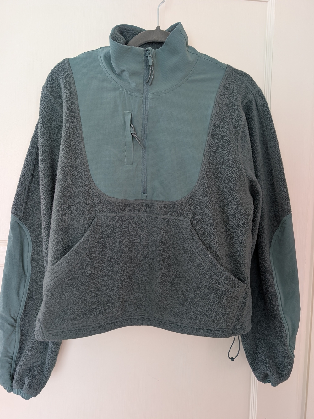Lululemon Cropped Womens Dark Sage Fleece Pullover Size Small